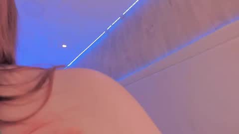 Snapshot of julietavargas chatting on 03.30.26 Julieta Vargas online show from 03.30.26