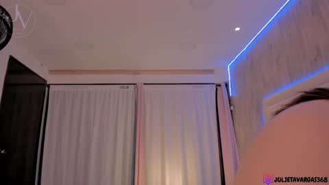 Snapshot of julietavargas chatting on 04.11.26 Julieta Vargas online show from 04.11.26