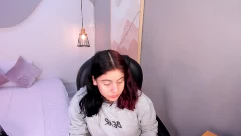 Julieth  online show from 12.01.25