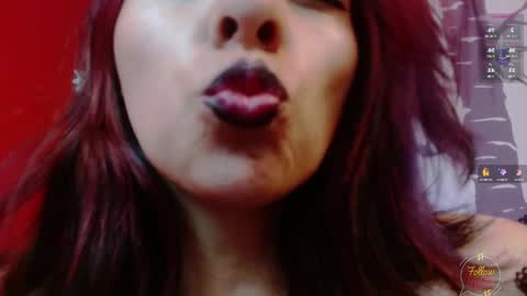 Snapshot of julieth_sex1 chatting on 12.10.24 online show from 12.10.24