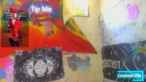 Julieth Wolf online show from 11.09.25