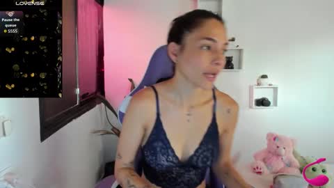 Snapshot of juliette_sweet05 chatting on 02.26.26 juliette online show from 02.26.26