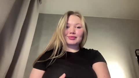 Julie online show from 02.16.26