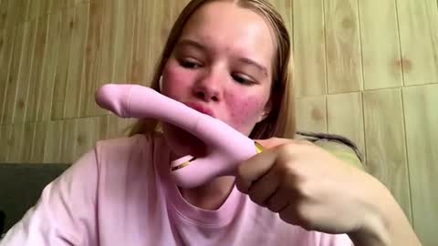 Malin online show from 07.24.26