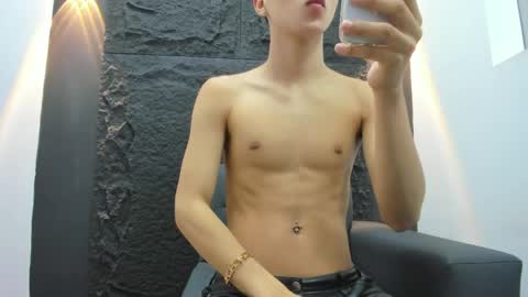 Snapshot of julii_rico chatting on 04.18.26 JULI online show from 04.18.26