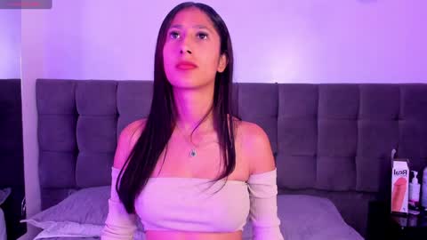 Juliana online show from 12.10.24