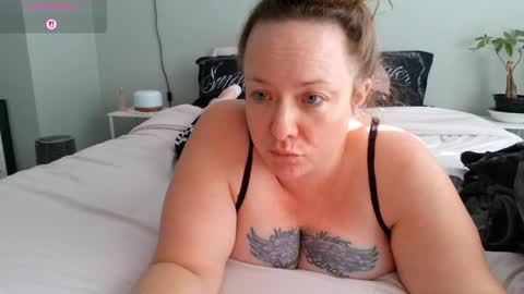 Juli Monroe online show from 04.16.26