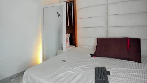 Snapshot of julimonroe19 chatting on 01.31.26 Juli online show from 01.31.26