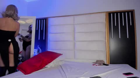 Snapshot of julimonroe19 chatting on 02.24.26 Juli online show from 02.24.26