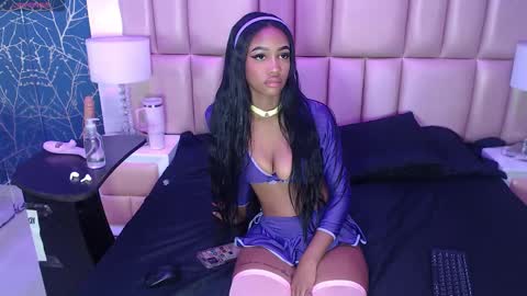 julitpink online show from 10.05.25