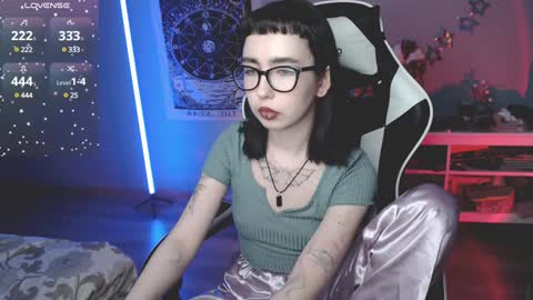 Baroness Von Cringe online show from 01.10.25