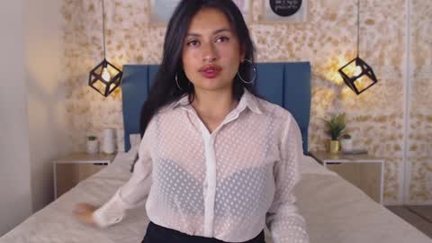 Julietha  online show from 12.12.24