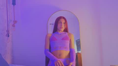 Snapshot of july_quinzel chatting on 05.11.26 july_quinzel online show from 05.11.26