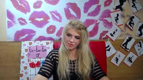 Snapshot of julya_barbi chatting on 09.20.25 Julya Barbi online show from 09.20.25