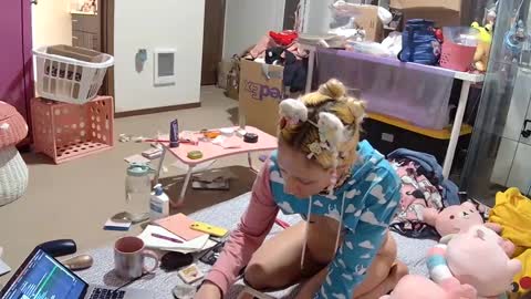 Snapshot of june999bunny chatting on 12.15.24 june999bunny online show from 12.15.24