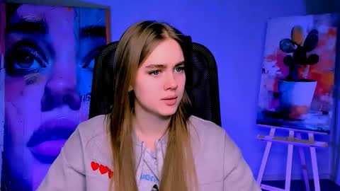 junewoods online show from 01.12.26