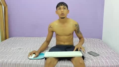 junior_bigcock3 online show from 01.21.25