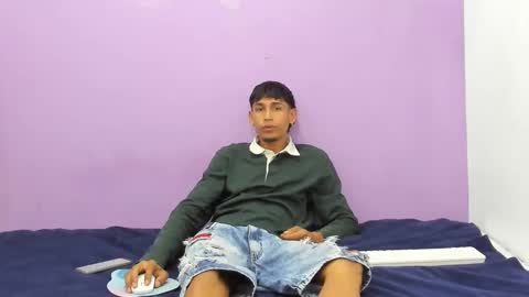 junior_bigcock3 online show from 01.31.25