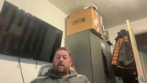 Snapshot of junky345 chatting on 10.09.25 Junky online show from 10.09.25