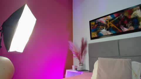 Jupiter Fox online show from 12.16.24