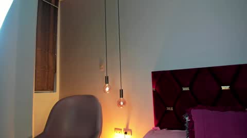 Jupiter Fox online show from 01.09.25