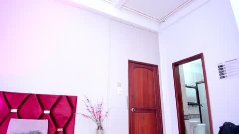 Jupiter Fox online show from 01.09.25