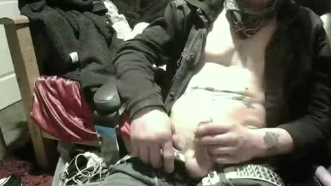 jusntym online show from 04.25.26