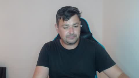 Snapshot of just_a_nice_guy_27 chatting on 05.26.26 Alex online show from 05.26.26
