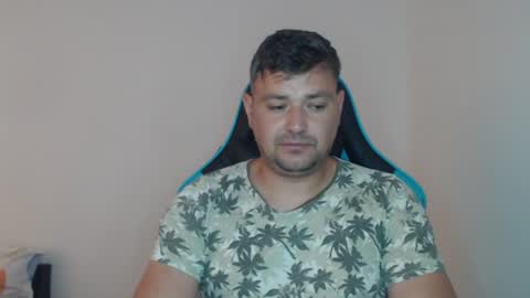Snapshot of just_a_nice_guy_27 chatting on 07.16.26 Alex online show from 07.16.26