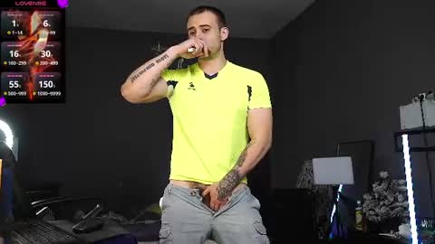 Snapshot of just_hairy_man chatting on 06.16.26 Kurt online show from 06.16.26