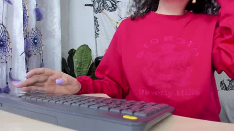 Sofia online show from 02.06.25