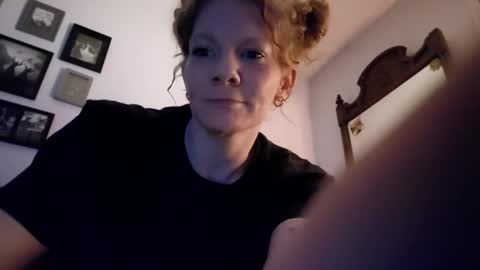 Snapshot of justanotherslut6 chatting on 09.26.25 Scarlett online show from 09.26.25