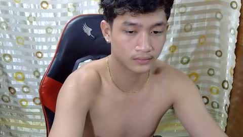 Snapshot of justcallme_cyril chatting on 02.05.26 Cyril online show from 02.05.26