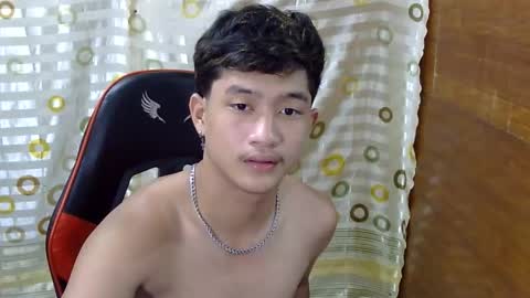 Snapshot of justcallme_cyril chatting on 03.27.26 Cyril online show from 03.27.26