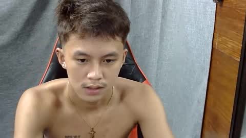 Snapshot of justcallme_james chatting on 06.08.26 James online show from 06.08.26