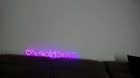 Snapshot of justchloex chatting on 11.09.25 Chloe online show from 11.09.25