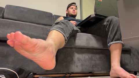 Snapshot of justforyou013 chatting on 09.29.25 JOST THE MASTER online show from 09.29.25