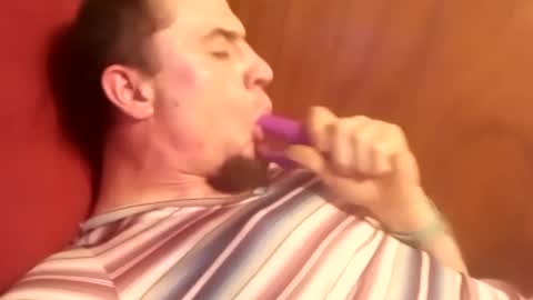 justforyoummm online show from 03.10.25