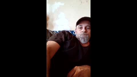 Snapshot of justfunonhere chatting on 12.21.25 justfunonhere online show from 12.21.25