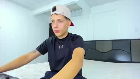 justin_biker online show from 09.16.25