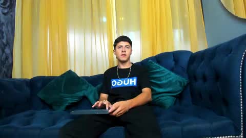 Snapshot of justin_ortiz chatting on 05.30.26 Justin Ortiz online show from 05.30.26