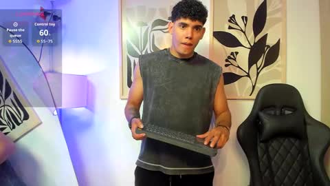 Snapshot of justin_payn14 chatting on 03.26.26 justin_payn14 online show from 03.26.26