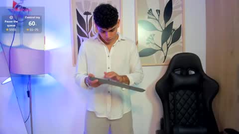 Snapshot of justin_payn14 chatting on 04.30.26 justin_payn14 online show from 04.30.26