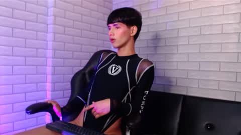 Justin online show from 03.07.25