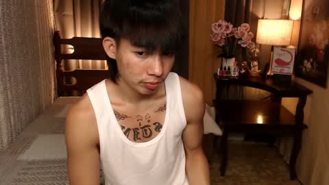 Snapshot of justine_hunk chatting on 12.05.24 justine_hunk online show from 12.05.24