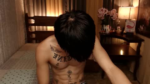 Snapshot of justine_hunk chatting on 12.20.24 justine_hunk online show from 12.20.24
