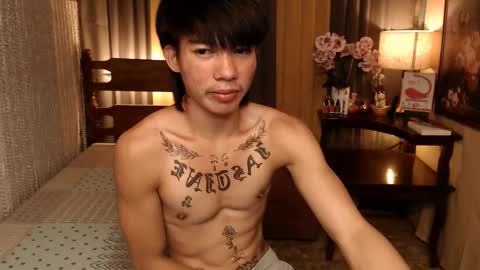 Snapshot of justine_hunk chatting on 12.24.24 justine_hunk online show from 12.24.24