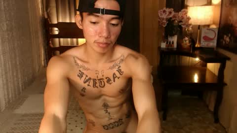 Snapshot of justine_hunk chatting on 03.09.25 justine_hunk online show from 03.09.25