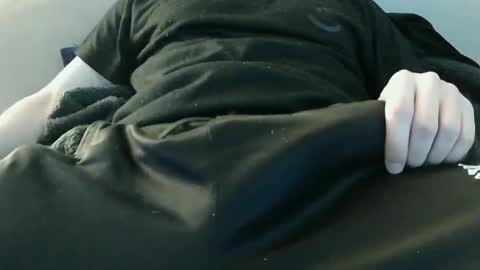 Snapshot of justinjaybee69 chatting on 03.11.25 Justinjaybee online show from 03.11.25