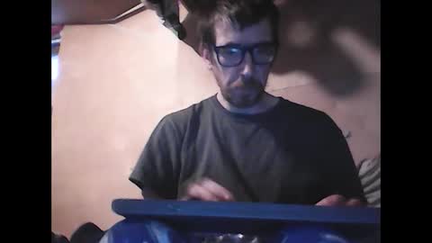 Snapshot of justinjerksit chatting on 12.27.24 justinjerksit online show from 12.27.24